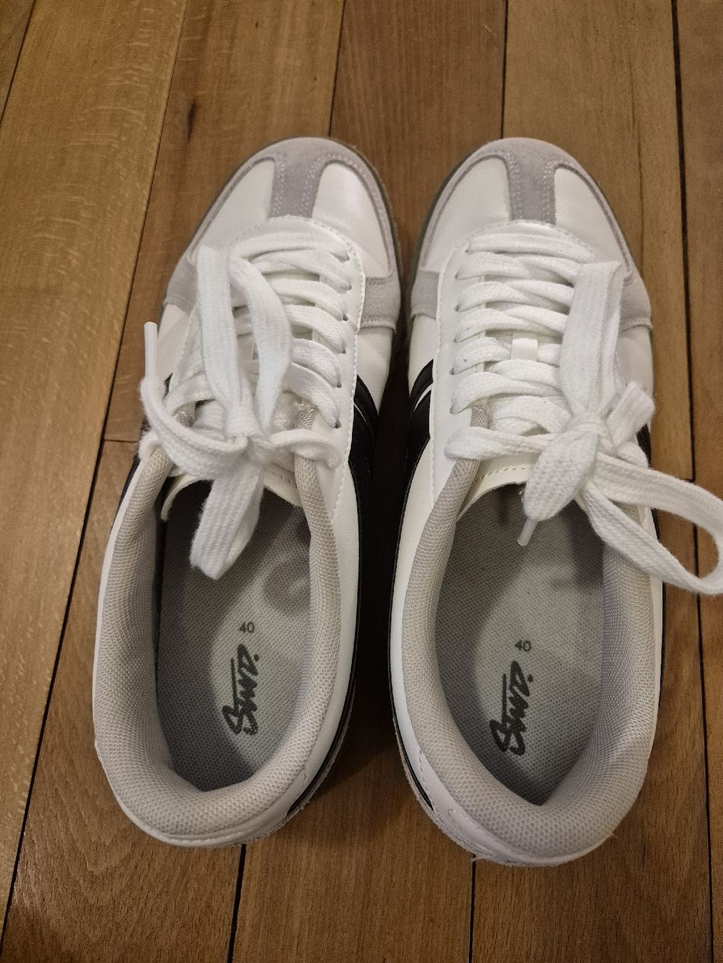 Pull&Bear Herrenschuhe: Sneaker, Pull&Bear, Gr. 40, weiss, wie neu – Neu (gemäss Beschreibung) aus Jona von loalea 4