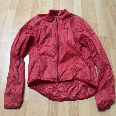 Vaude Windjacke rot Grösse L guter gebrauchter Zustand