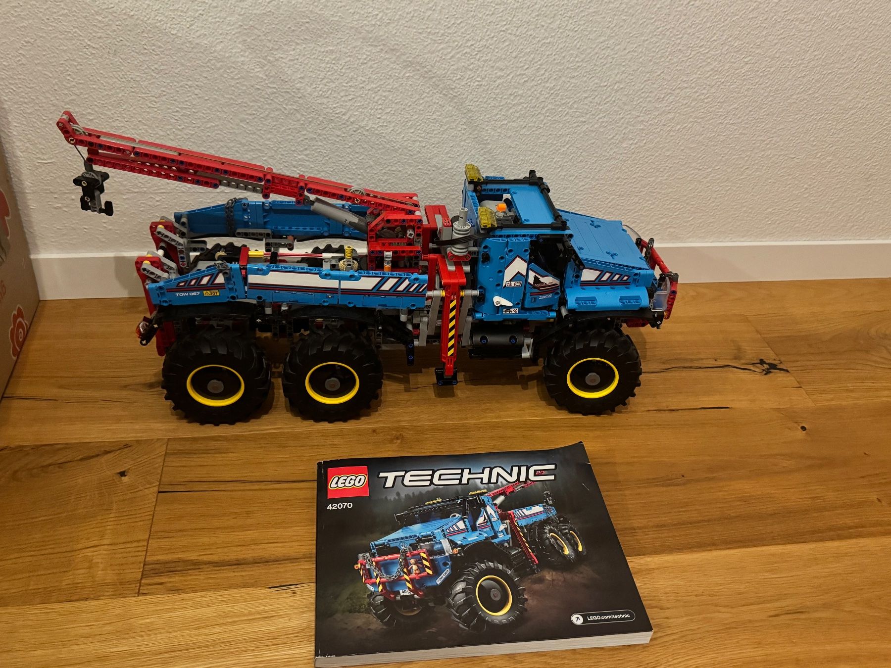 Lego Kit di costruzioni: LEGO Technic 42070 - Allrad-Abschleppwagen – Usato da Rorschacherberg venduto da LIAMTHEHERO