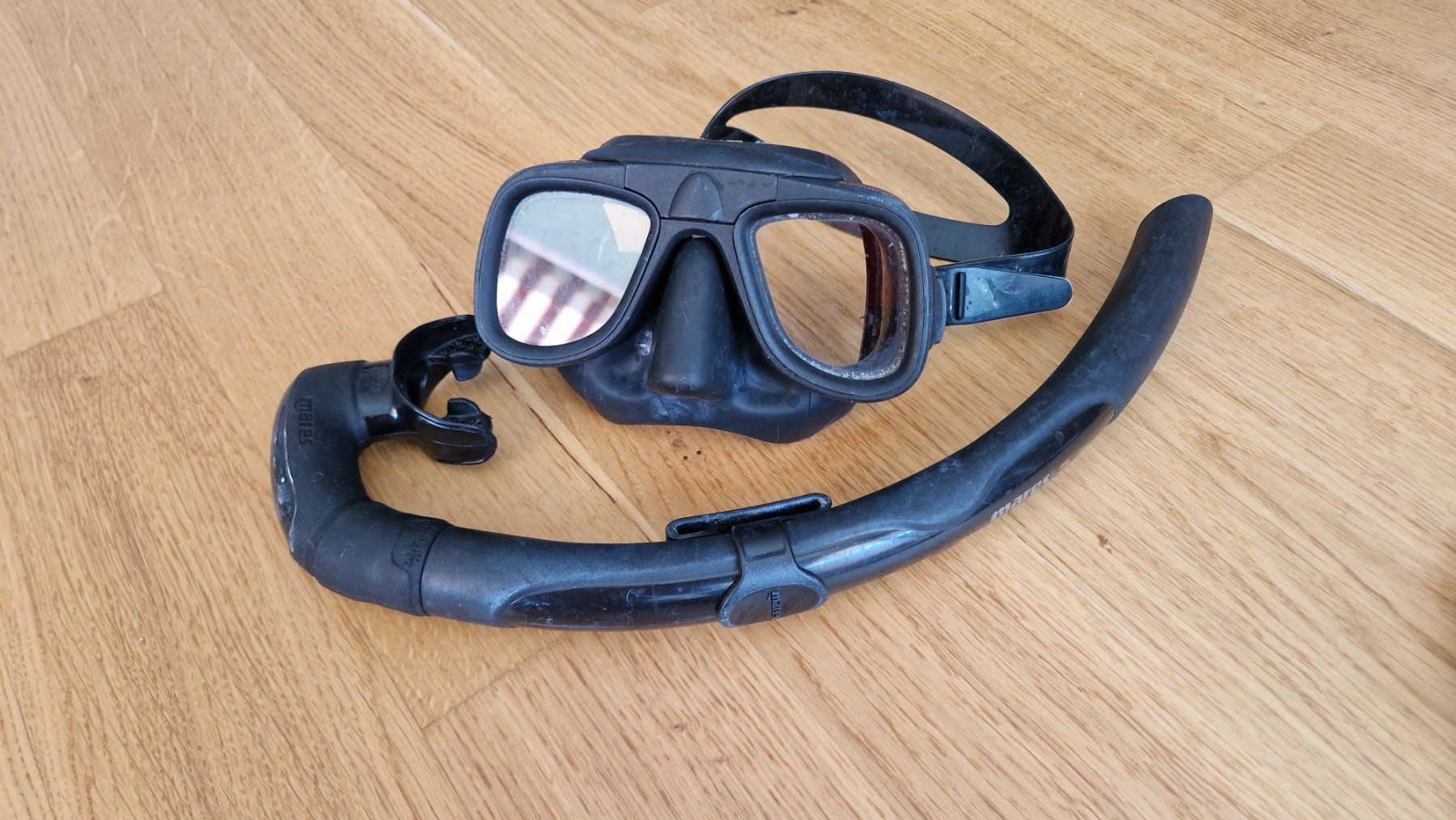 Mares Flossen, Masken & Schnorchel: Ensemble palmes masque tuba MARES – Gebraucht aus VEVEY von sar_j898 1