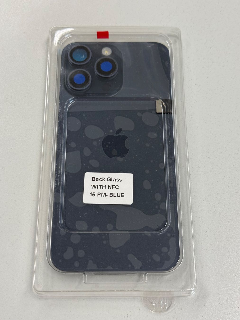 Apple Telefoni cellulari / Smartphones: Vitre Arrière pour iPhone 15 Pro Max avec NFC | Flash – Nuovo e nell'imballaggio originale da Zug venduto da ElPhone 2