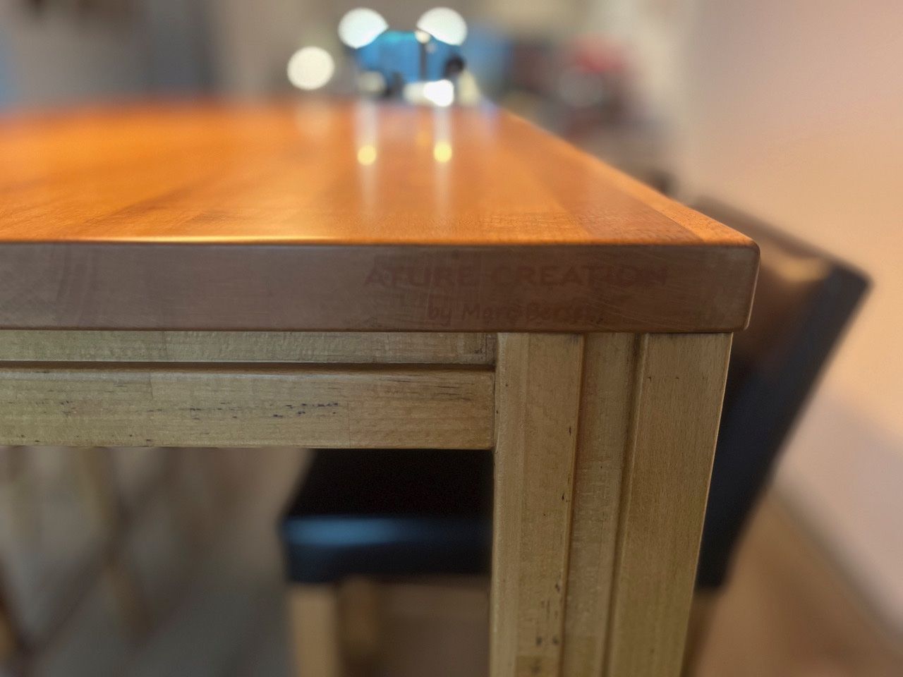 Set di tavolo e panche: Table haute unique à manger et ses chaises – Usato da Orpund venduto da mar_hhw6 4