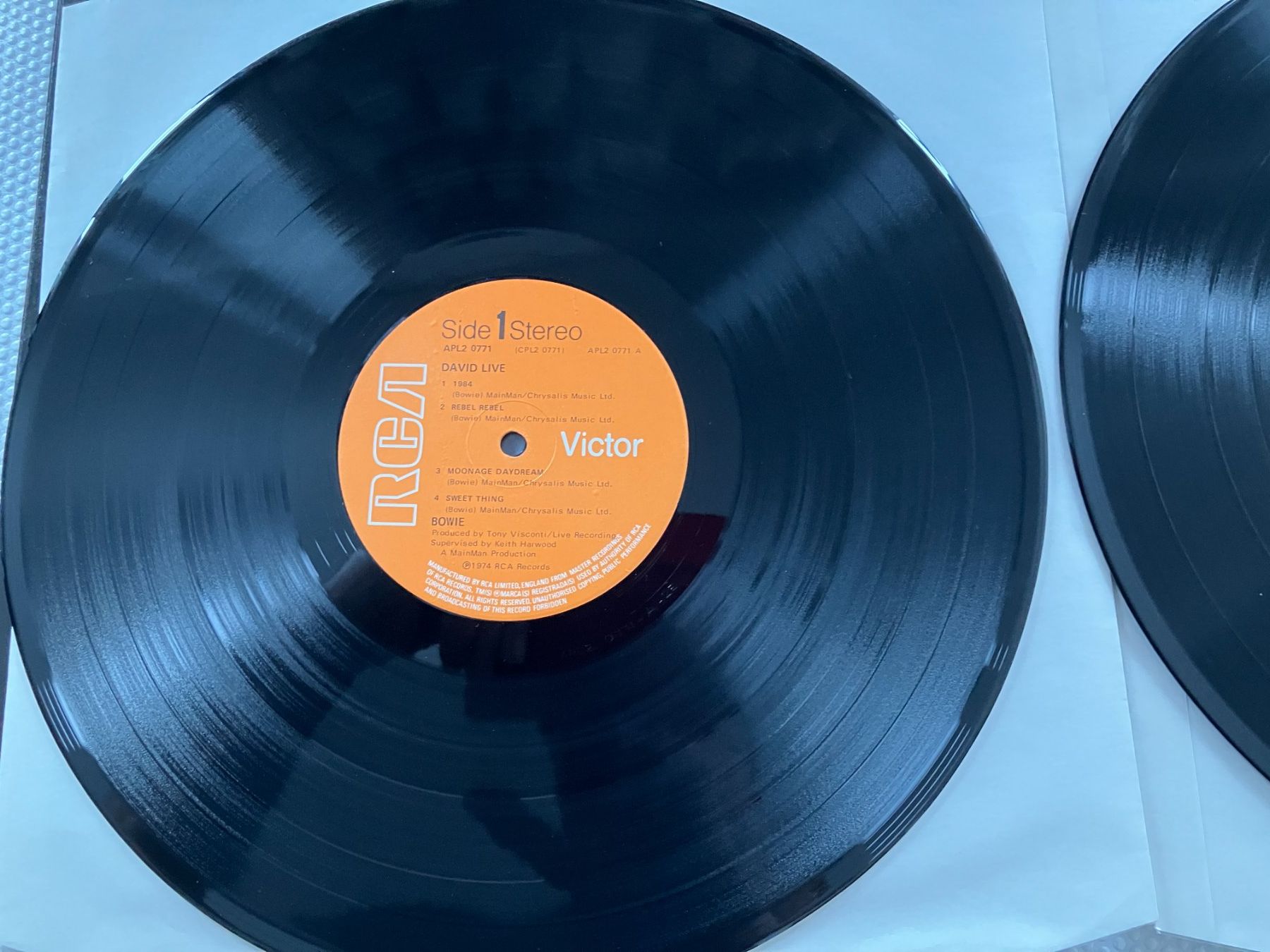 Dischi in vinile: David Bowie – Usato da Aarwangen venduto da Jukebox3 6