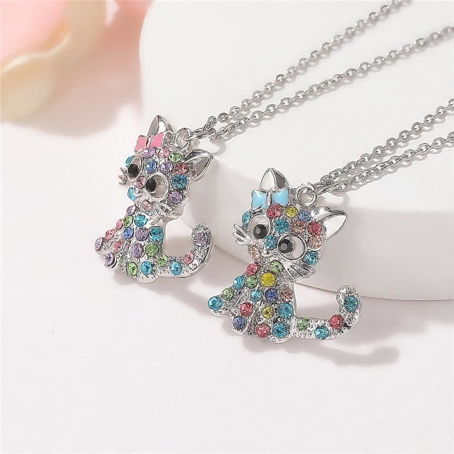 Catenine: 2 x Collier avec pendentif Chat – Nuovo e nell'imballaggio originale da Gurmels venduto da Swisspod