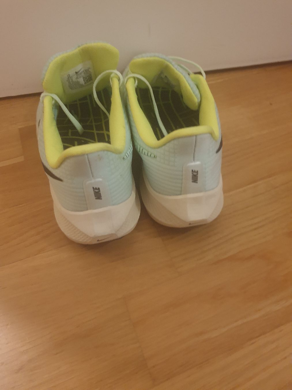 Nike Herrenschuhe: Neuf Chaussures Nike – Neu (gemäss Beschreibung) aus Fribourg von mal_8zjh 3