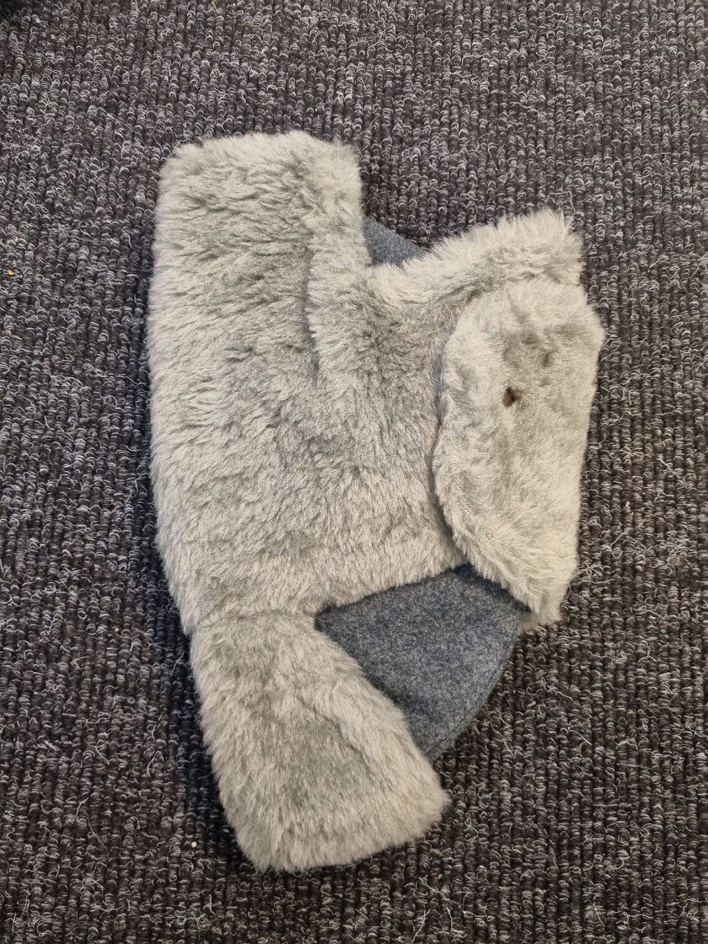 Schweizer Armee Copricapi, berretti & cappellini: Wintermütze CH-Armee Gr. 54/55 – Nuovo (secondo la descrizione) da Wolfhalden venduto da ion_z9kr