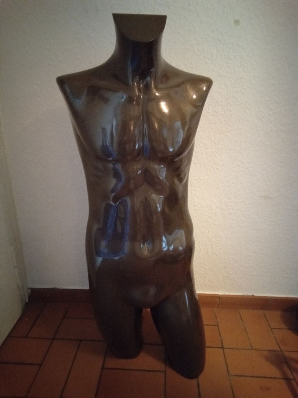 Allestimento di negozi e stand fieristici: Buste homme – Usato da Bern venduto da eric047
