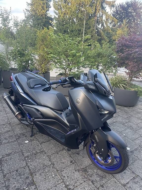 Yamaha Scooter: Yamaha Xmax 125 2024 – Usato da Hombrechtikon venduto da jan_5stz