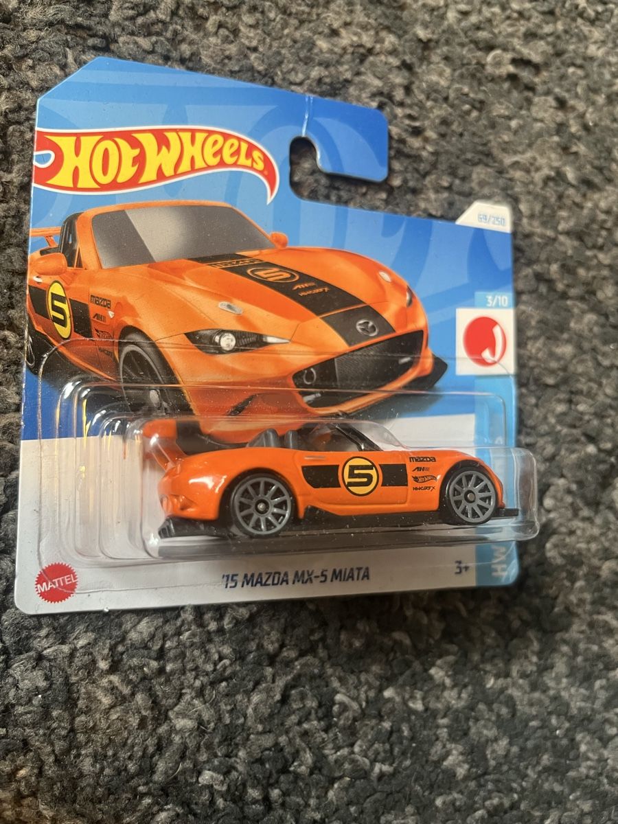 Hot Wheels Giocattoli: Hot Wheels '15 Mazda MX-5 Miata 69/250 – Nuovo e nell'imballaggio originale da Zürich venduto da ole_8rwr 1
