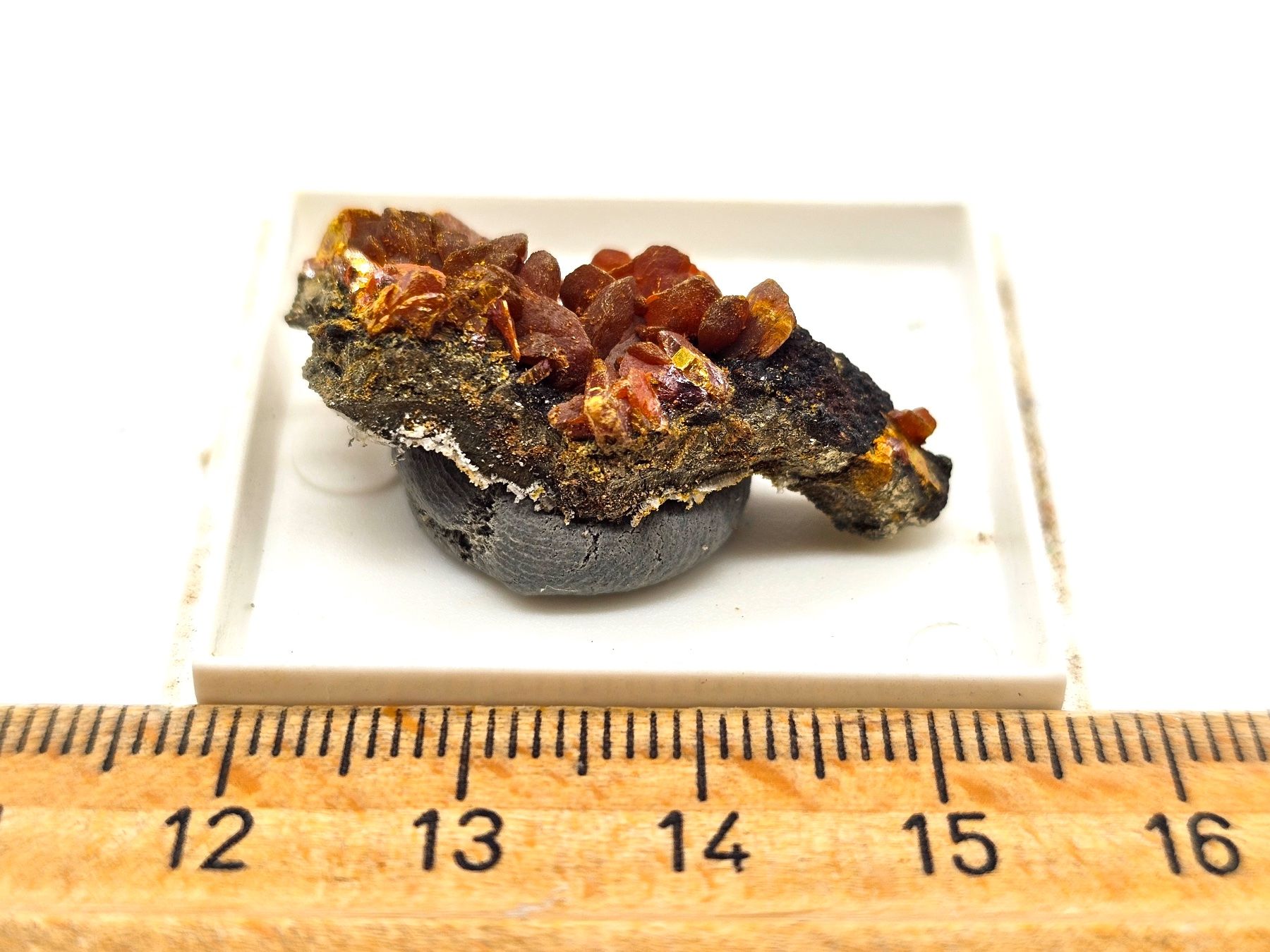 Minerali & Pietre curative: Orpiment La Libertad, Peru – Usato da Figino venduto da panshop 2