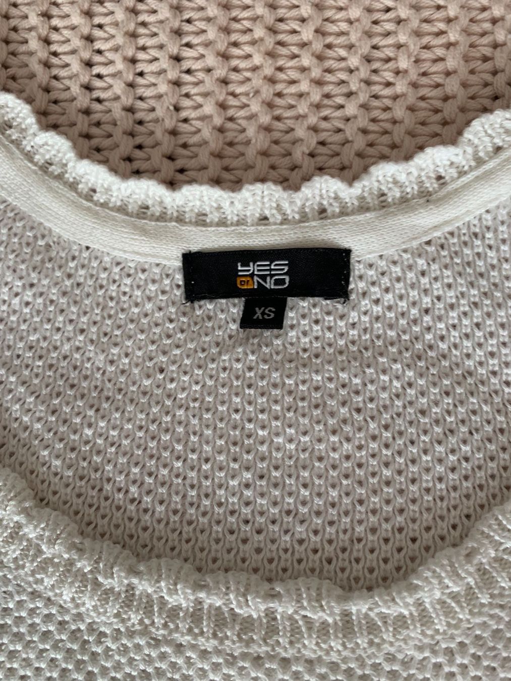 Maglioni & Felpe: Pull léger blanc à rayures bleus tricot – Usato da Montreux venduto da iizaa811 2