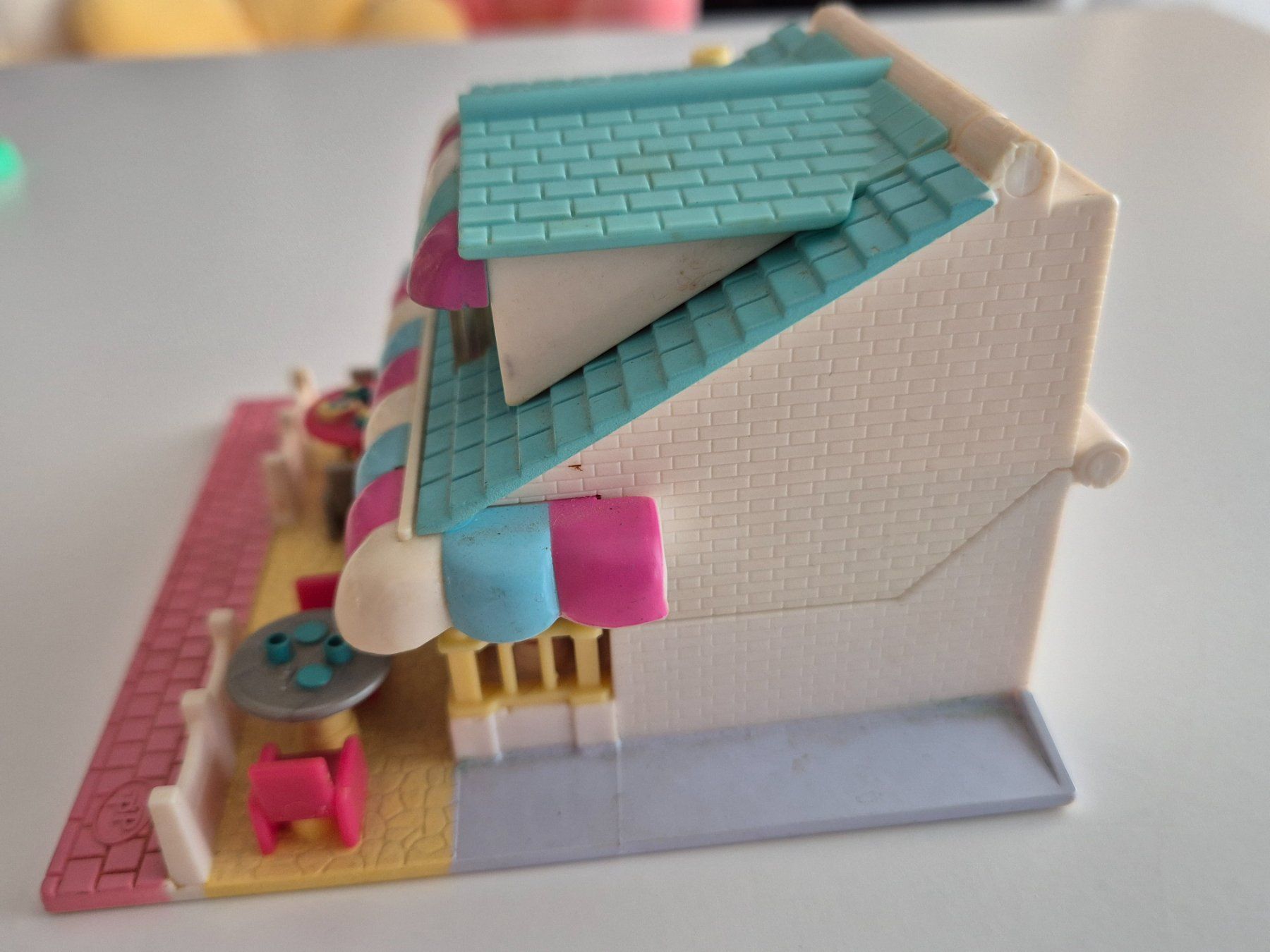 Polly Pocket Bambole: Polly Pocket Pizzeria / Restaurant – Usato da Zürich venduto da pau_y8mv 6