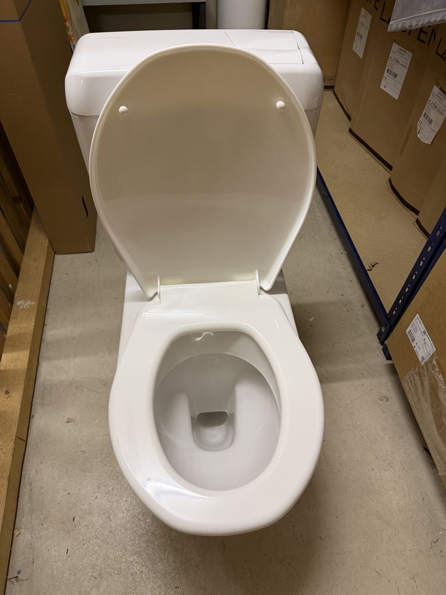 Laufen WC: stand wc laufen s15 – Gebraucht aus sargans von arbon- 1