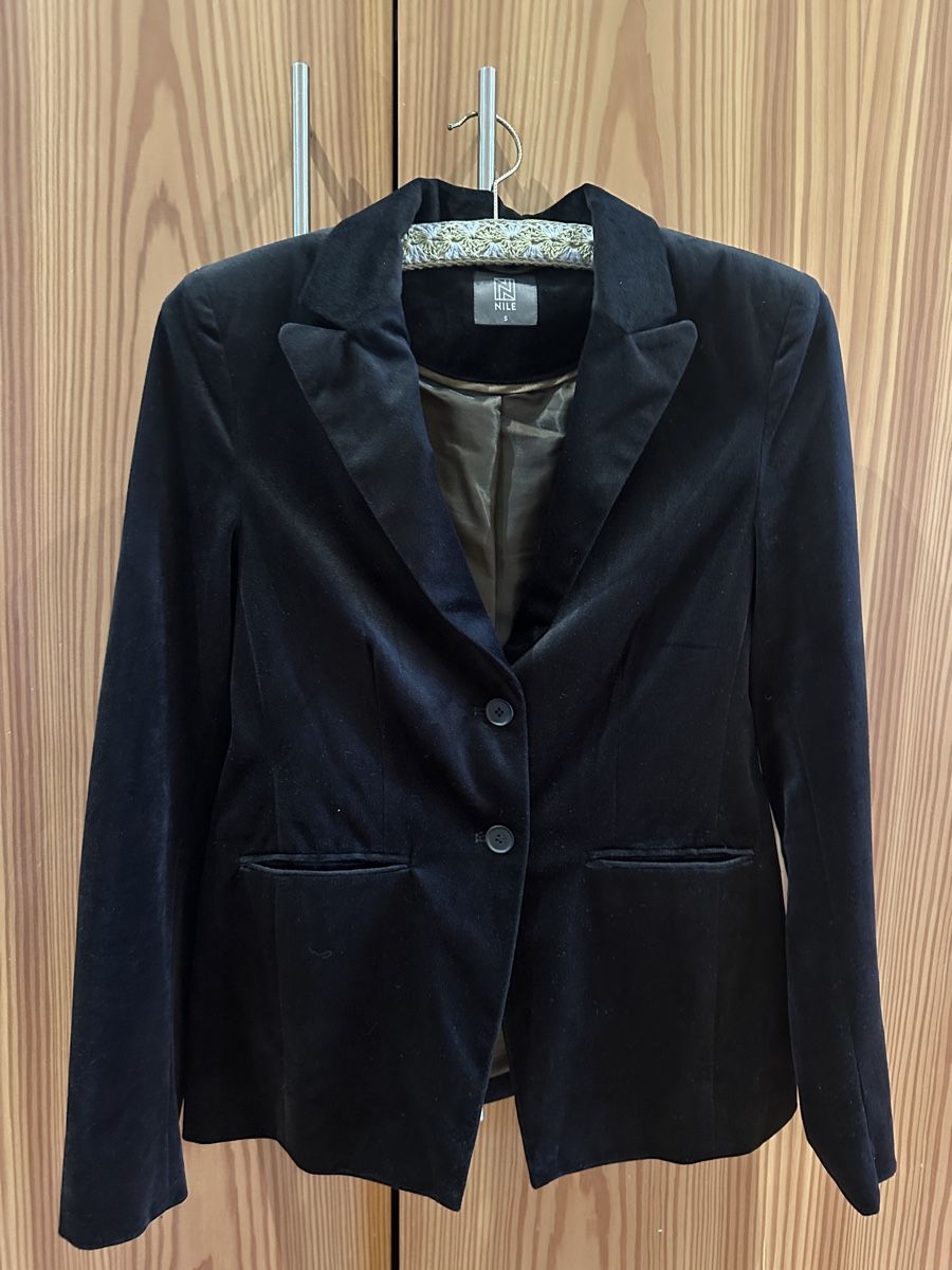 Nile Giacche: Nile Blazer samt neu – Nuovo (secondo la descrizione) da Selzach venduto da estherbaumer 1