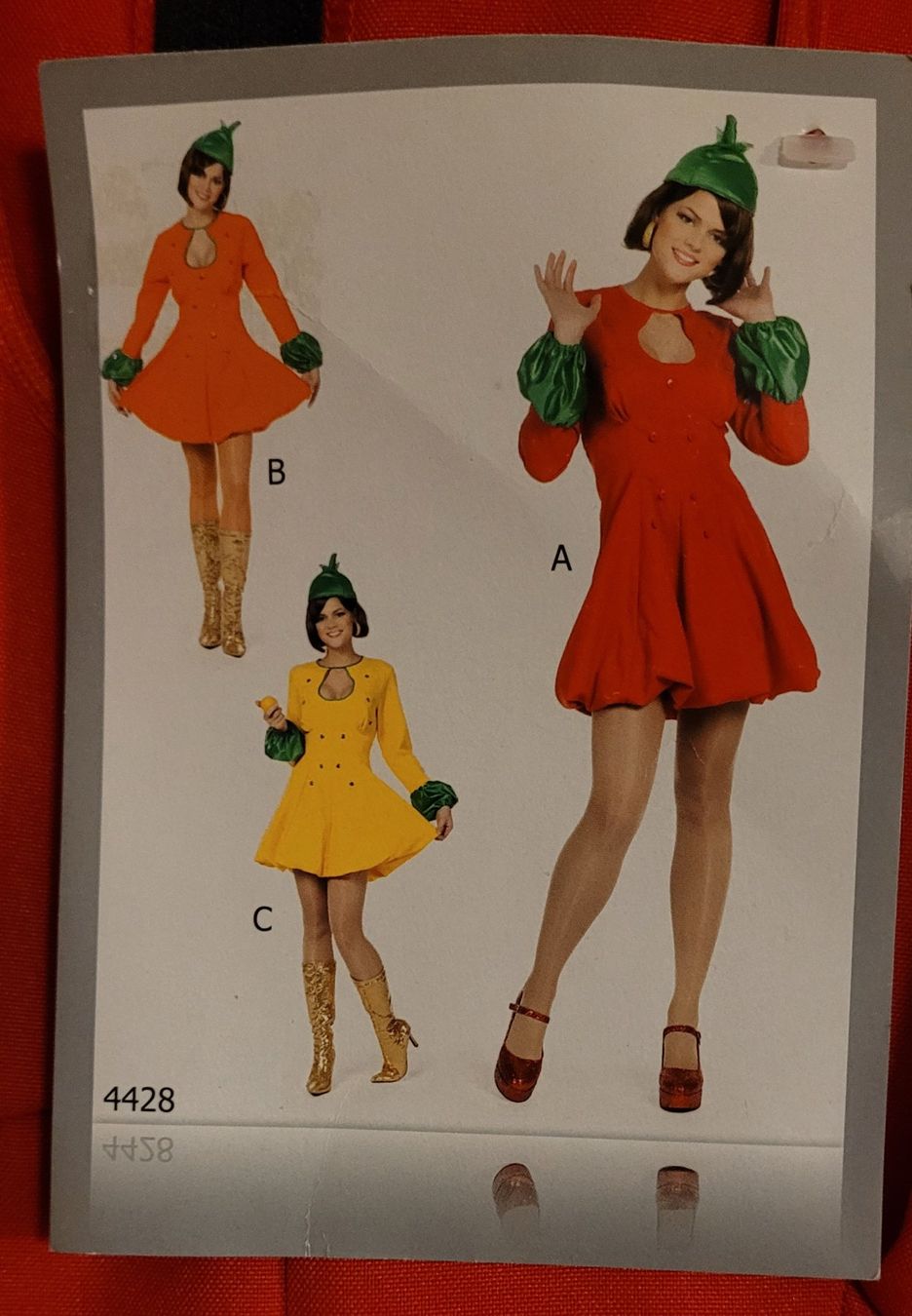 Costumi: Kostüm  Erdbeere Damen Grösse 38 – Nuovo e nell'imballaggio originale da Oberuzwil venduto da aseinkaufswelt 4