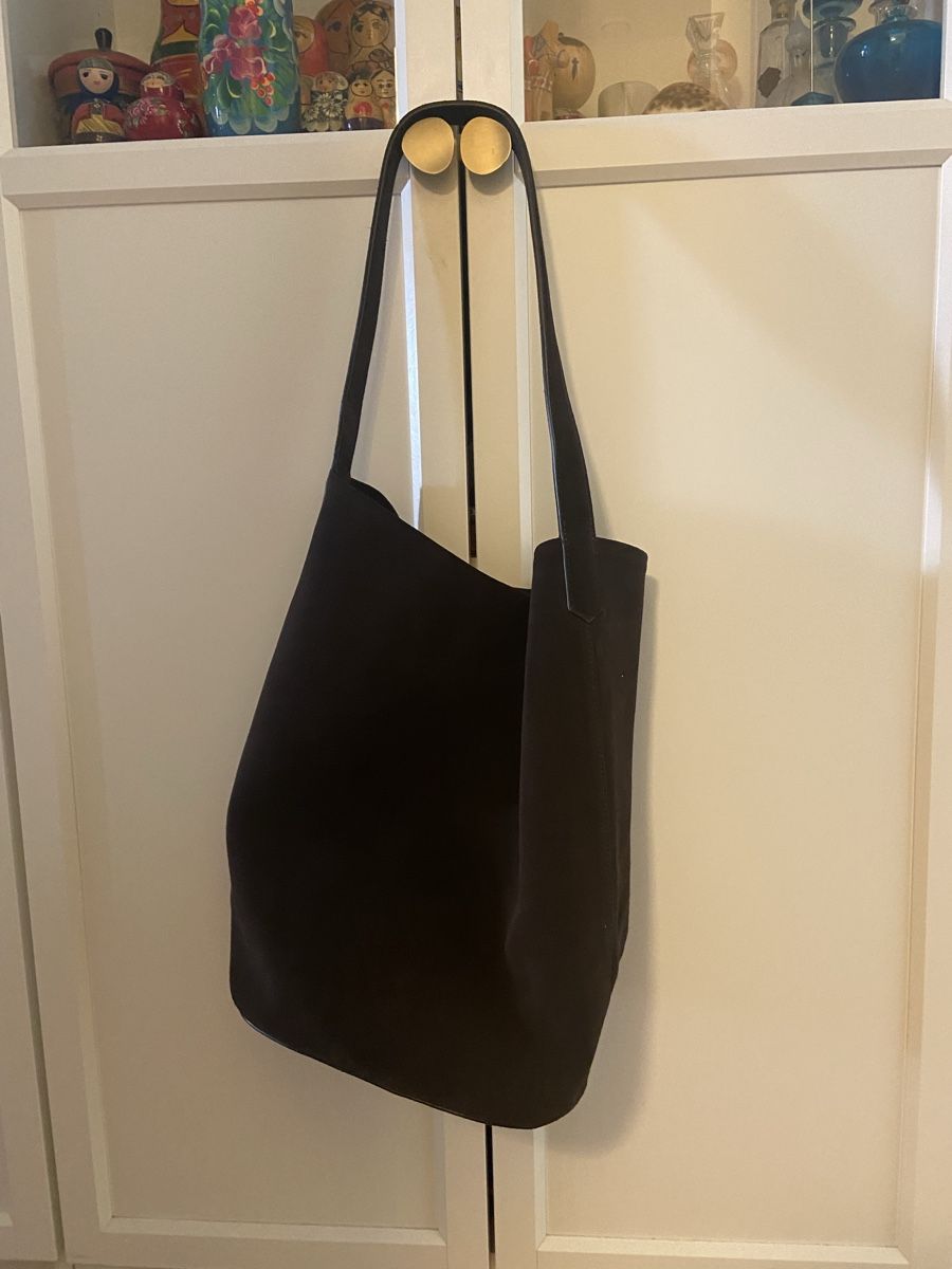 Cos Borse: COS bag – Nuovo (secondo la descrizione) da Lausanne venduto da lau_8vk7 1