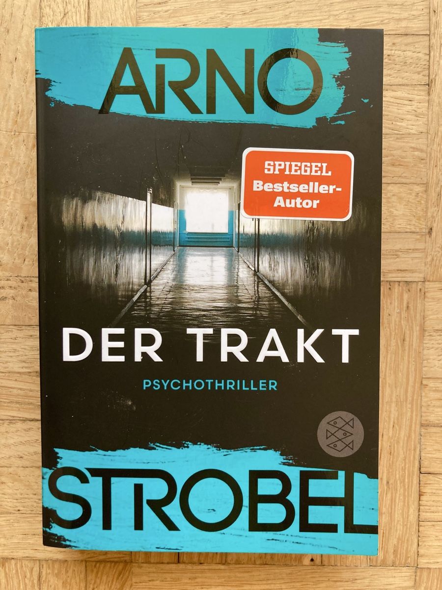 Libri: Der Trakt von Arno Strobel – Usato da Zürich venduto da swanda
