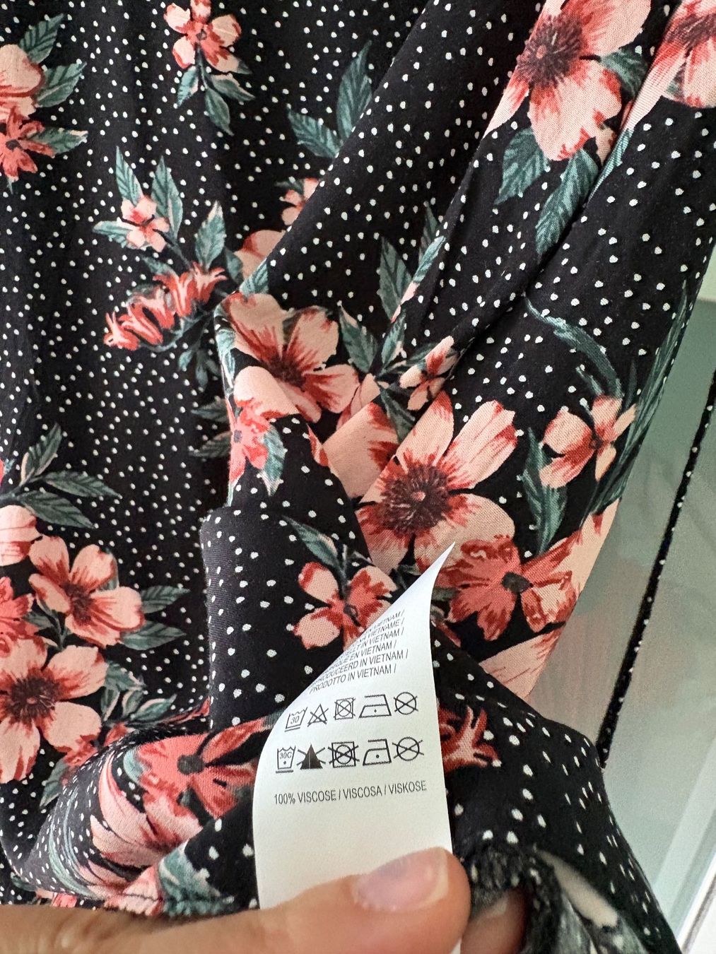 Vestiti: Summer Dress - Size 40 – Usato da Muzzano venduto da Sidney_3 2