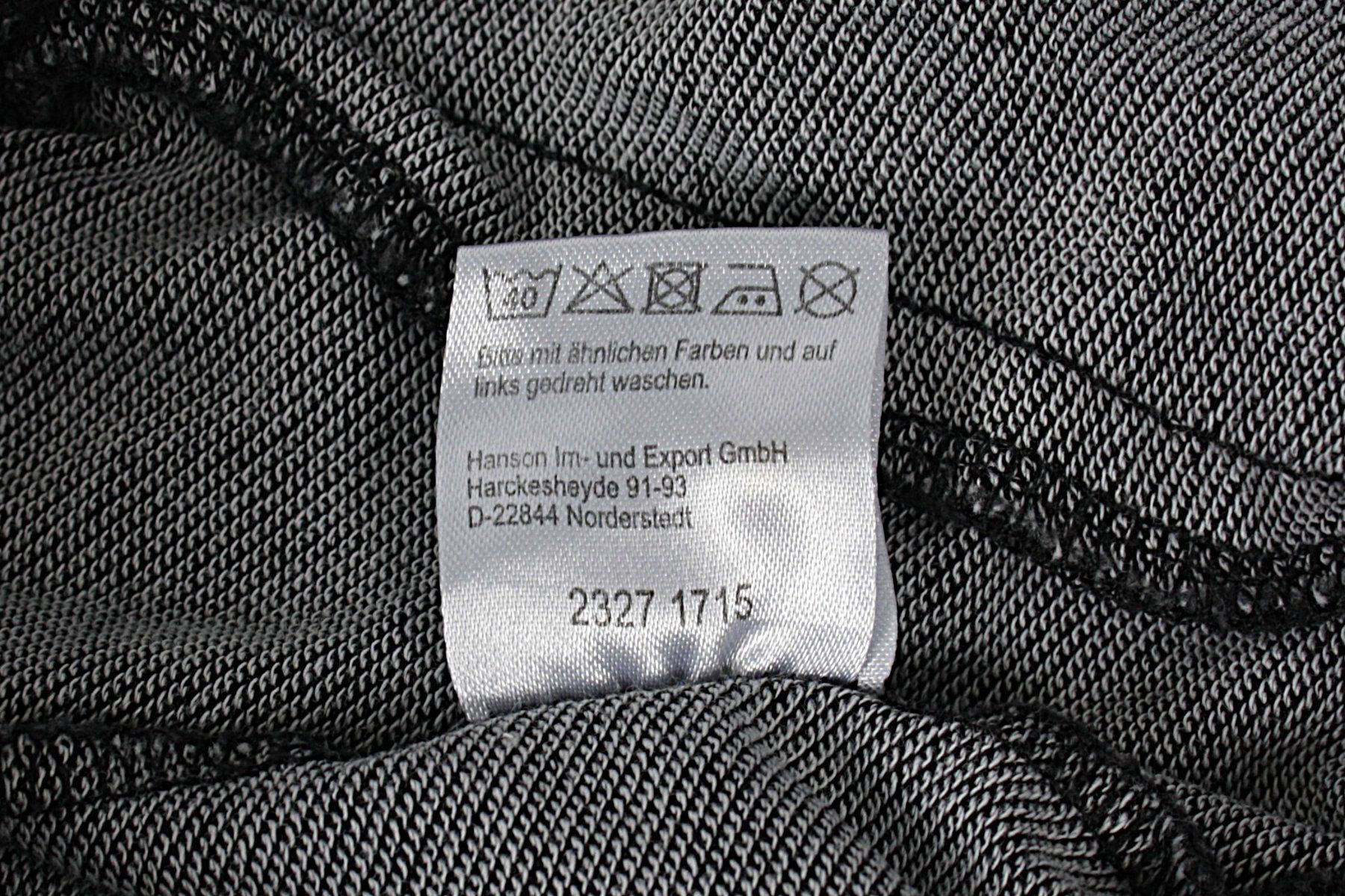 Pantaloni: SHORTS DUNKEL – Usato da Zollikofen venduto da Restwert_Zollikofen 3