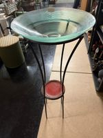 Metallständer mit Glasschale und Zwischenablage gebraucht