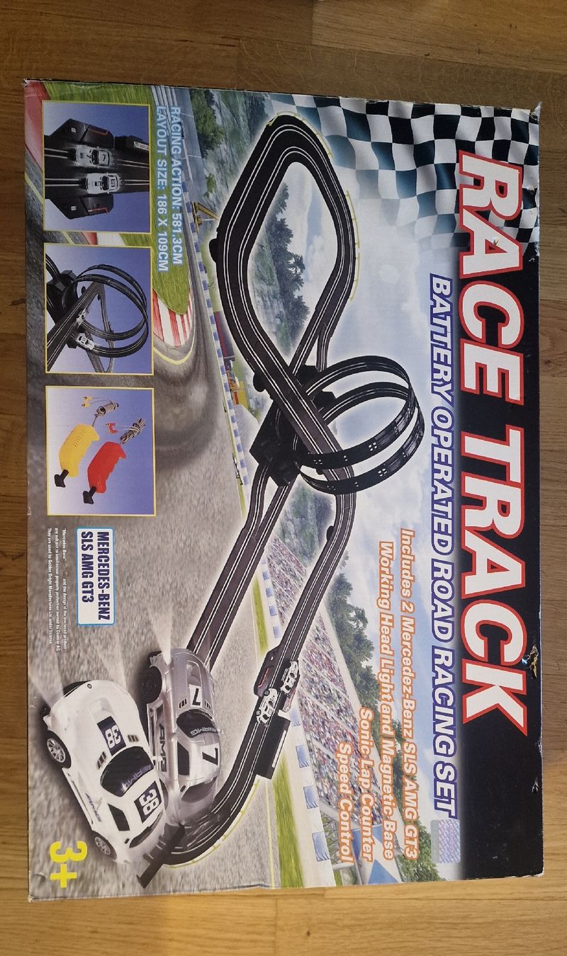 Piste: Race Track  – Nuovo (secondo la descrizione) da Chêne-Bougeries venduto da ksu_w5mn 1