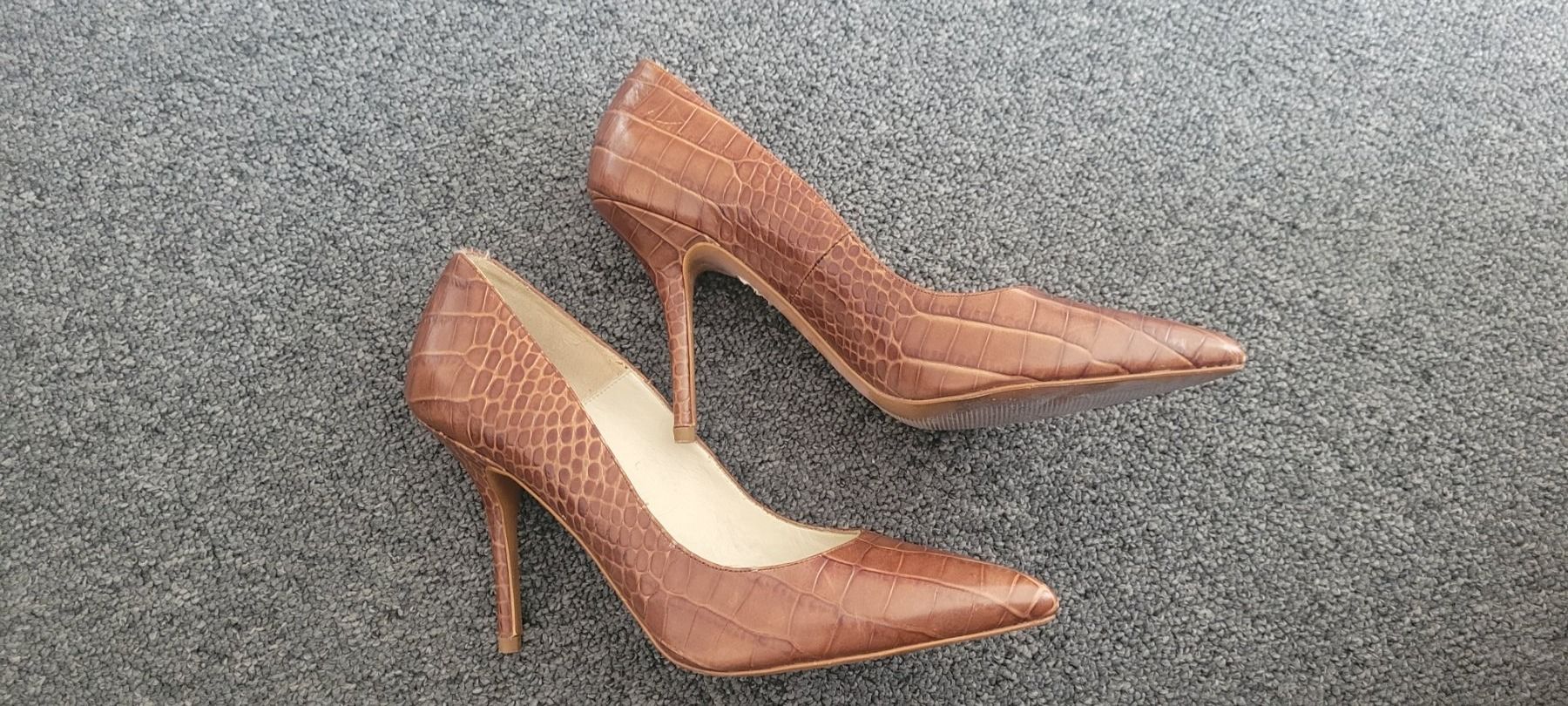Zara Scarpe da donna: Schöne Pumpe Gr.41 – Usato da Schöfflisdorf venduto da cri_8gn5 1