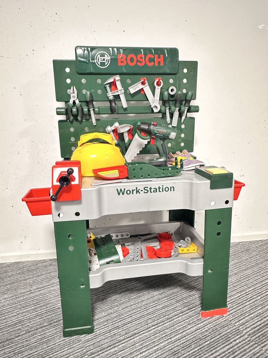 Giocattoli: Bosch work station – Usato da Gretzenbach venduto da capi86 1