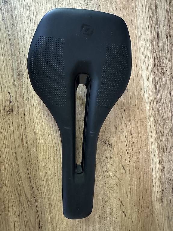 Pezzi di ricambio: Syncros Tofini Sattel Regular 135mm – Usato da Zürich venduto da Junkwood