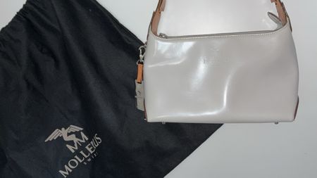 Sac à main Maison Mollerus beige avec housse originale