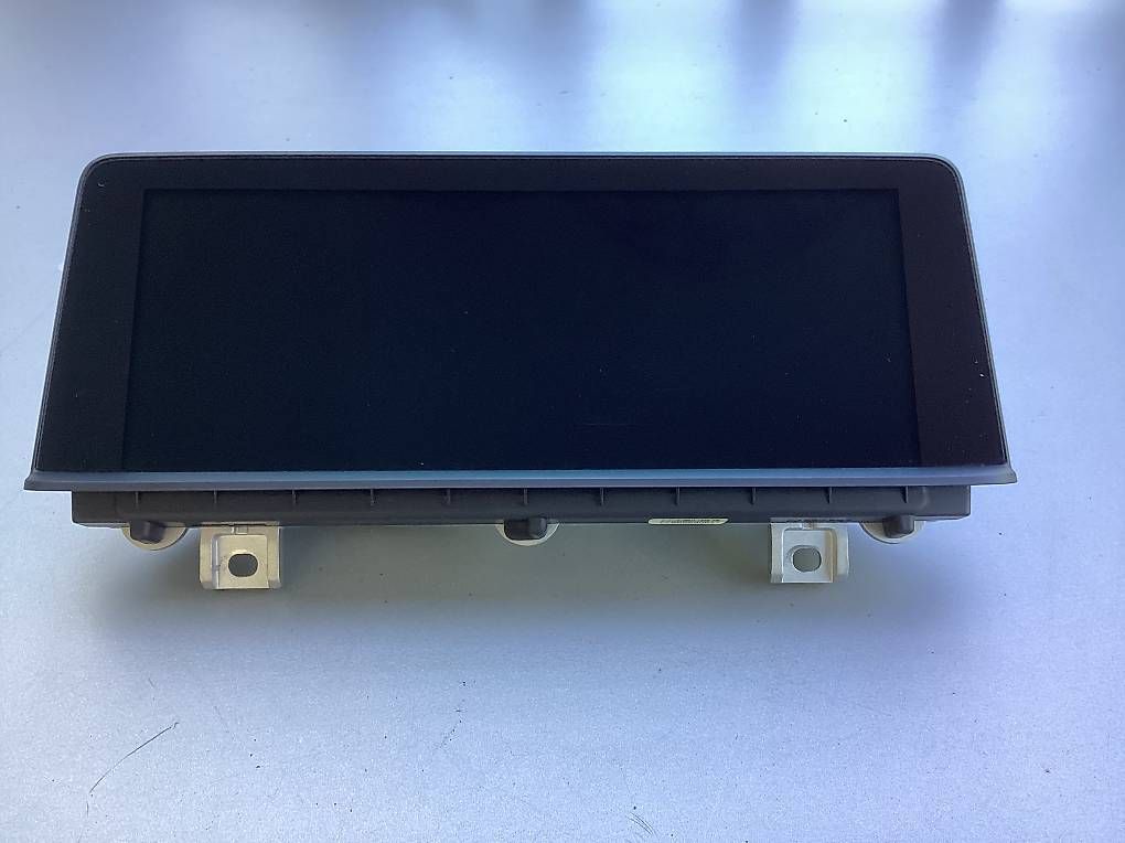 Monitor: Original BMW 3/4 Serie Display gebraucht – Usato da Endingen venduto da oliver8 1