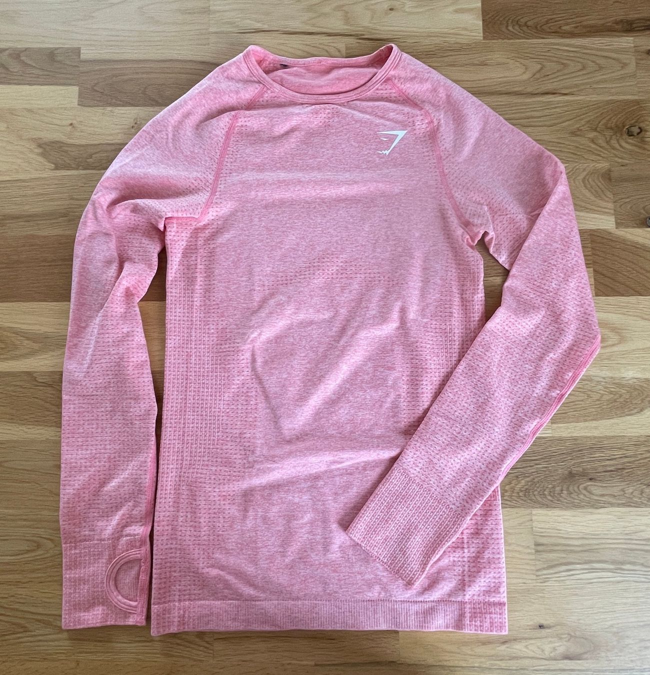 Gymshark Top: Longsleeve Gymshark, Grösse XS – Nuovo (secondo la descrizione) da Burgdorf venduto da Crown.