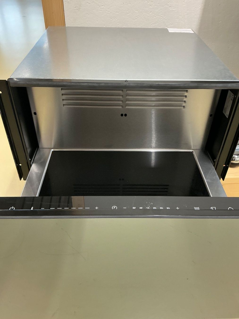 V-Zug Küchengeräte: WarmingDrawer V4000 31 – Gebraucht aus Zug von Bauteile-Zug 2