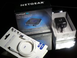 Mobiler Router Netgear Nighthawk M1 MR1100 inkl. Zubehör