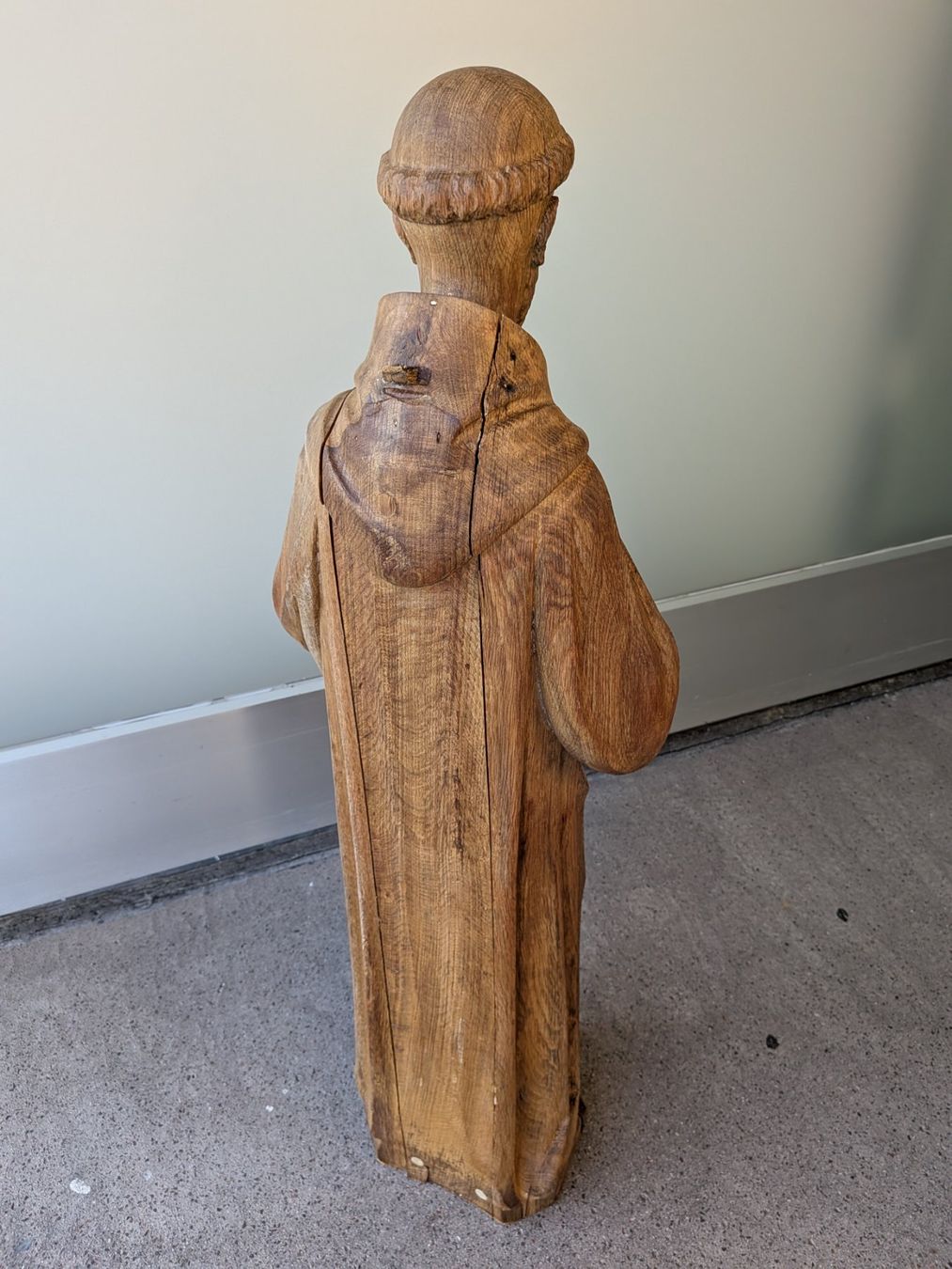 Skulpturen & Statuen: Grosse antike Heiligenfigur aus Eichenholz – Gebraucht aus Emmen von Brockofsky 2