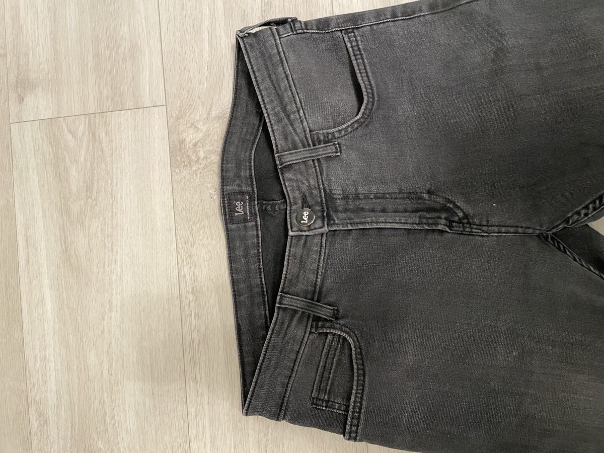 Jeans: Lee Jeans – Usato da Ueberstorf venduto da Aycaramba12 2