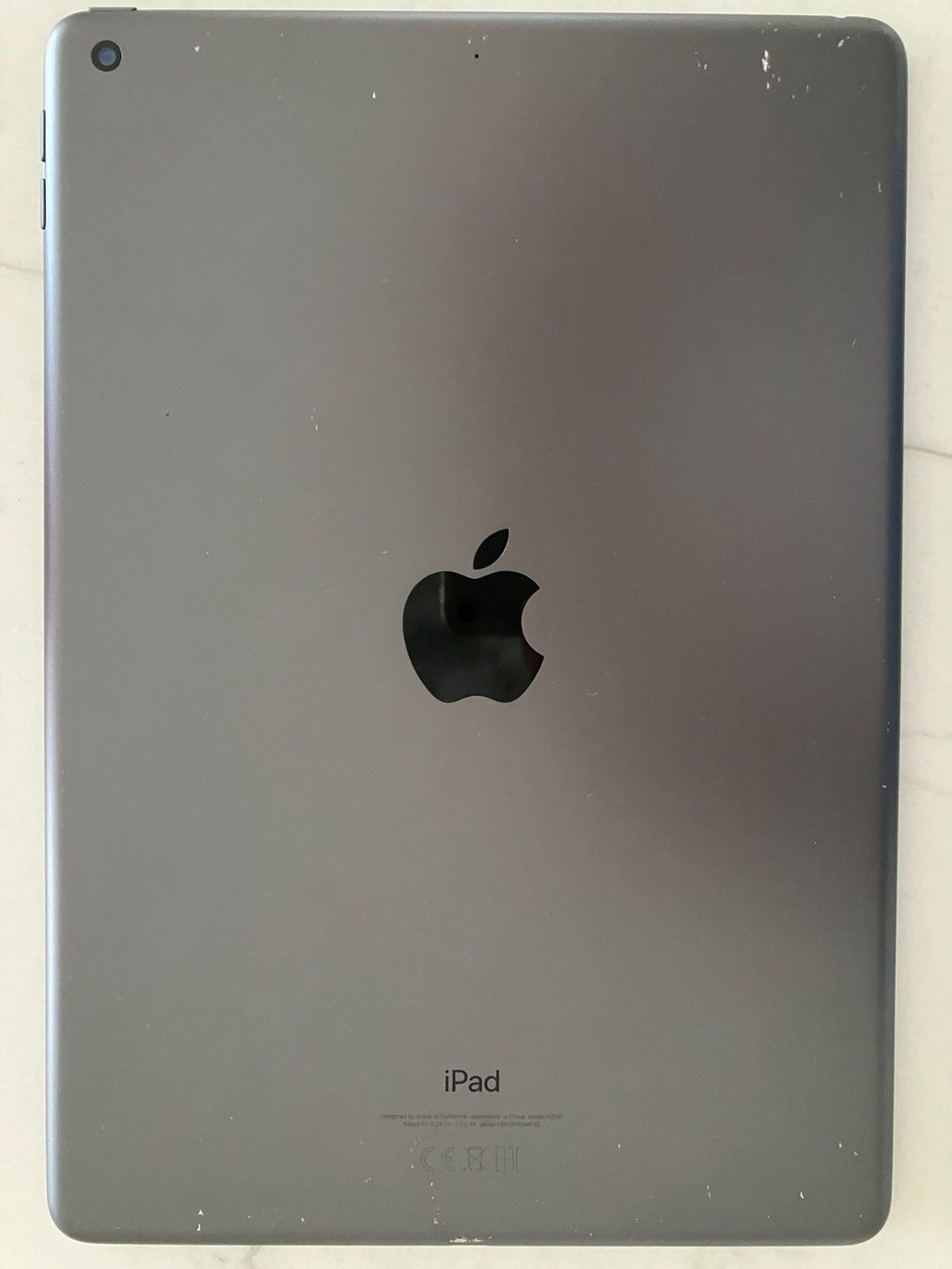 Apple Tablet PC: iPad 7. Generation WiFi  / 128GB / Model A2197 – Gebraucht aus Meisterschwanden von  2