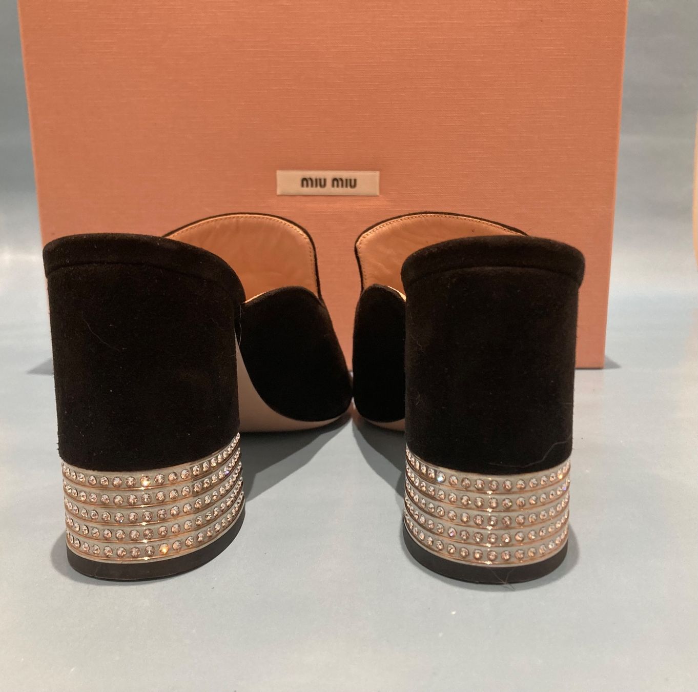 Miu Miu Scarpe da donna: Miu Miu n.36 – Usato da Paradiso venduto da Kayakara 4