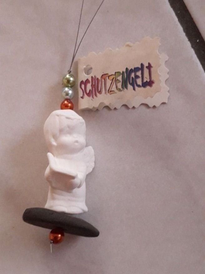 Statuette: Schutzengeli Tschoppi Keramik – Nuovo e nell'imballaggio originale da Winistorf venduto da acreativ