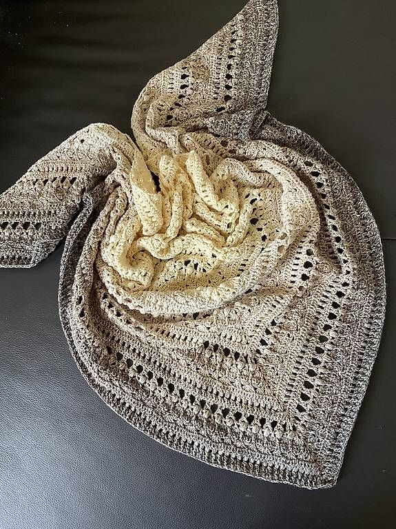 Foulard & Sciarpe: Schulter / Dreieckstuch "Anuk" – Nuovo (secondo la descrizione) da Neuhausen venduto da Mandala65 3