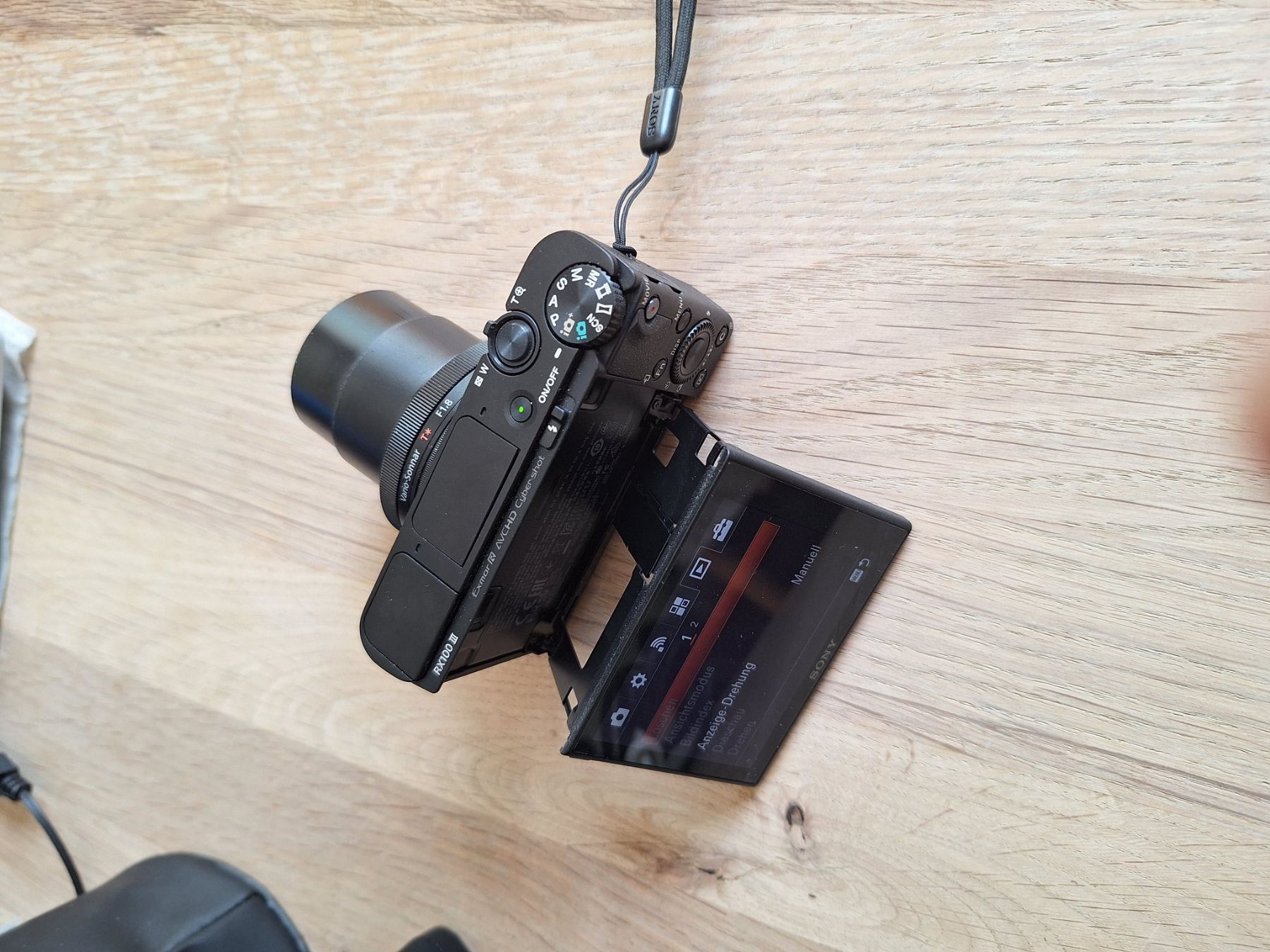 Sony Appareil photo: Sony Cyber-Shot DSC-RX100M3 Kompaktkamera – D'occasion à Ittigen par Michel0120 5