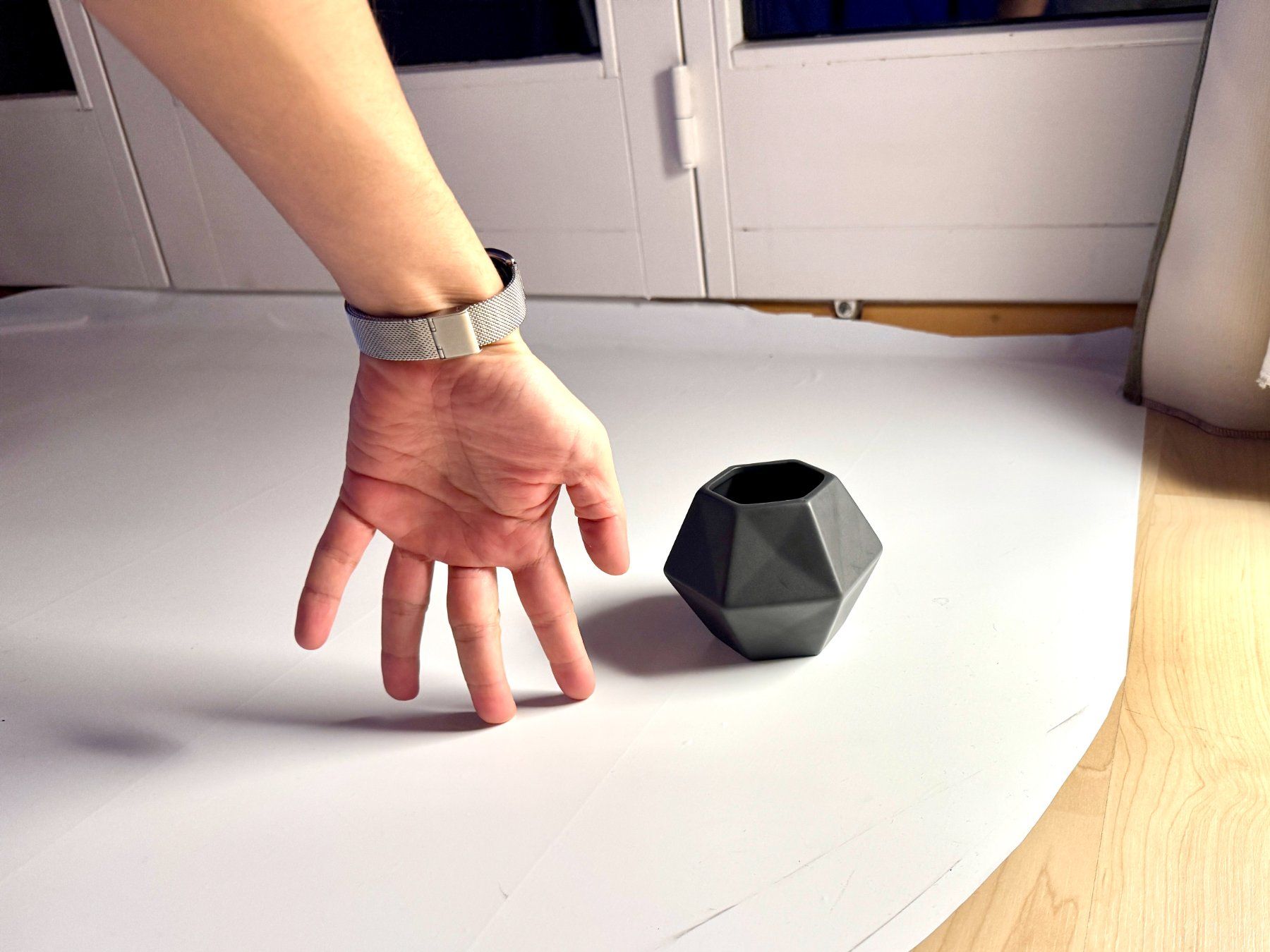 Ikea Blumentöpfe: IKEA Mini-topf / vase,  keramik, origami-style – Gebraucht aus Schlieren von Edgar_k 1