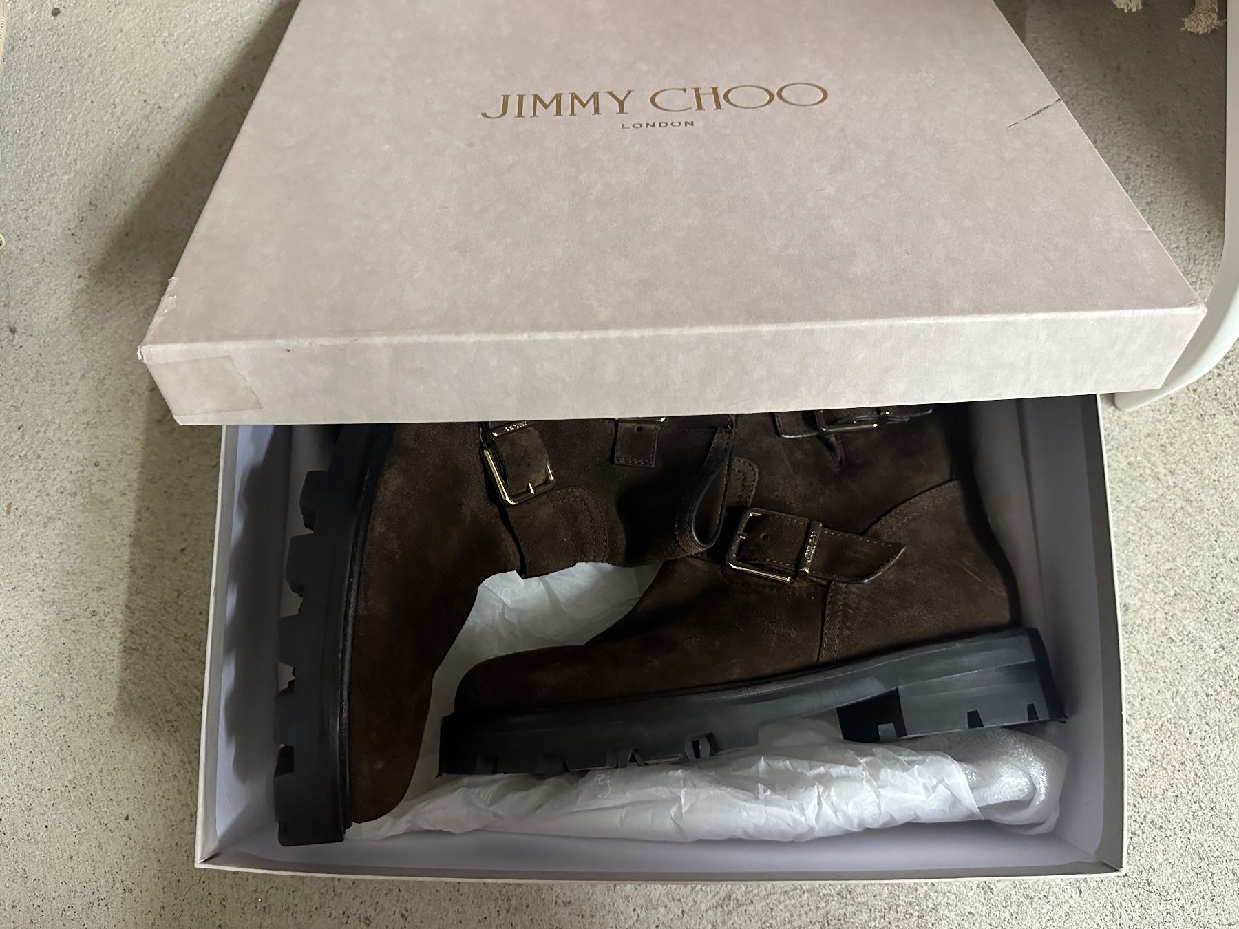 Jimmy Choo Scarpe da donna: Jimmy Choo Wildleder Boots Gr.38 – Nuovo (secondo la descrizione) da Winterthur venduto da afo_ck9q 1