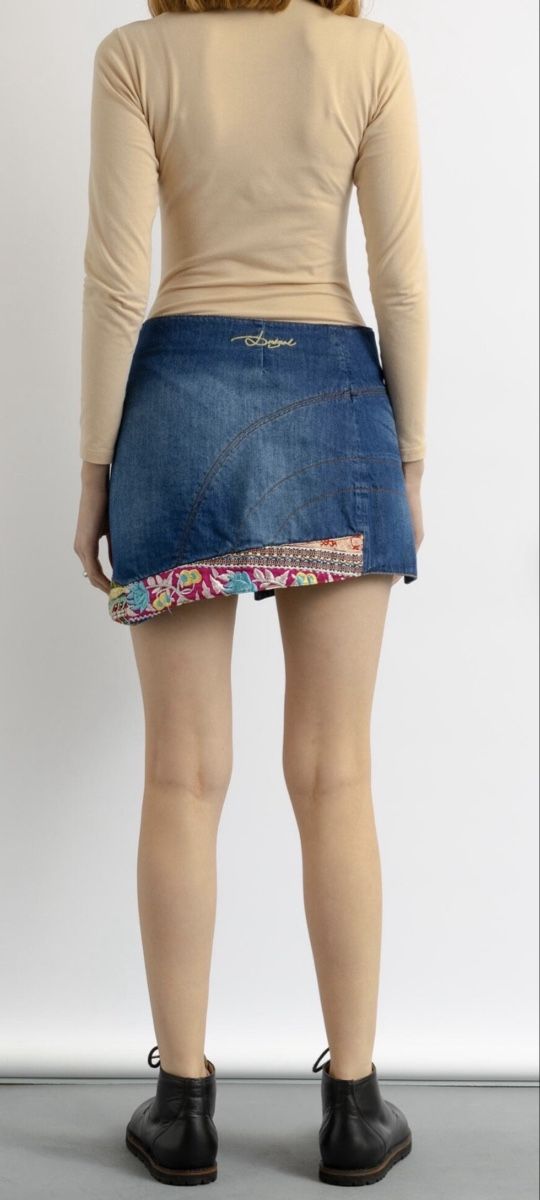 Desigual Gonne: Mini-jupe en jeans Desigual – Nuovo (secondo la descrizione) da Chézard-St-Martin venduto da monster2525 1