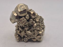 Pyrit Huelva Spanien ca. 208g Kristalle Mineral Sammlerstück