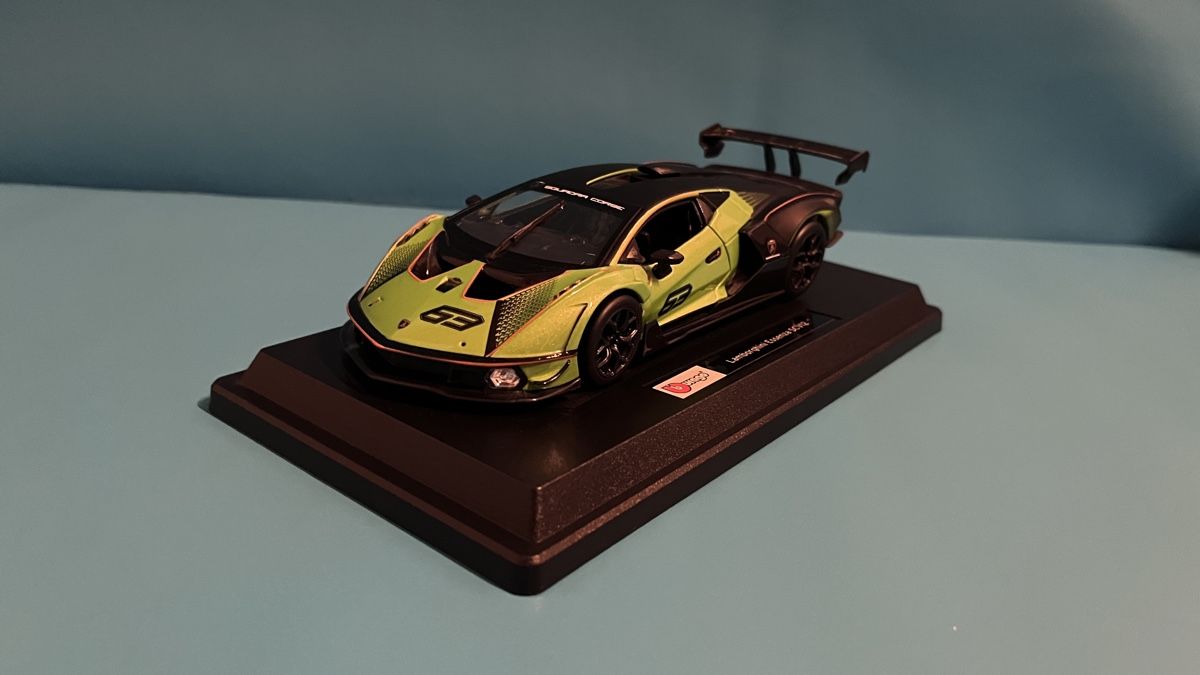 Lamborghini Modellini d'auto: Modellauto Lamborghini Essenza SCV12 – Usato da Winterthur venduto da Strubina