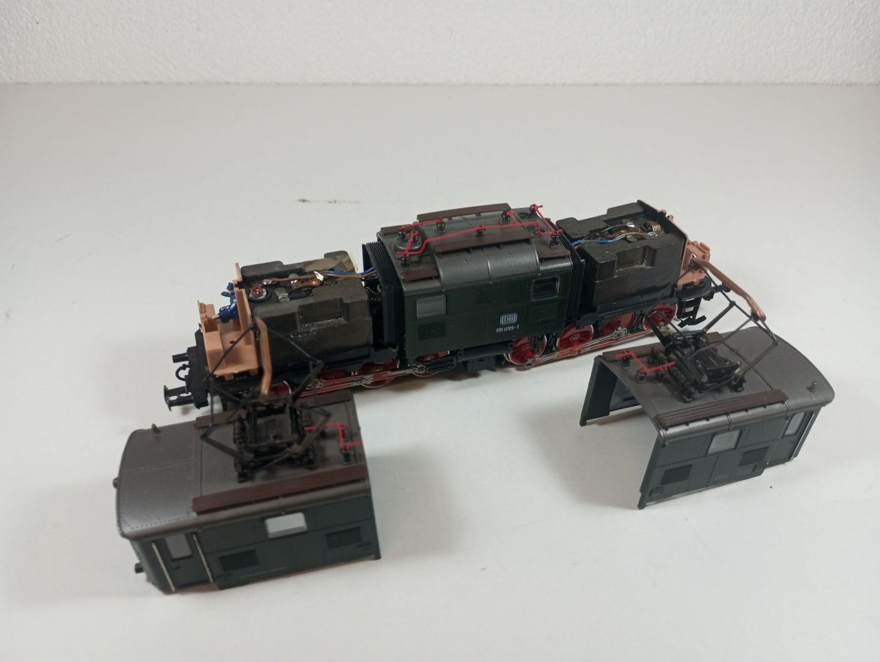 Roco Modellini di ferrovie: ROCO: Lokomotive BR 191 DB – Difettoso da Fontaines NE venduto da waterfoot 7