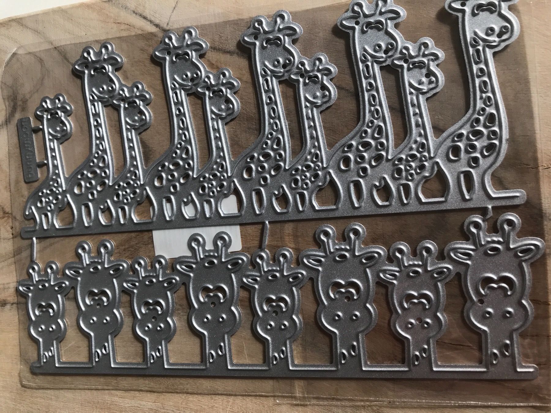 Sciablone: Stanzschablonen-Set  Giraffen NEU – Nuovo e nell'imballaggio originale da Effretikon venduto da wenuss 3
