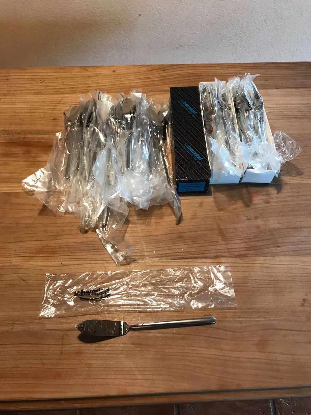 Coltelli da cucina: 69 Fischmesser Berndorf Nicro OVP – Nuovo (secondo la descrizione) da Dittingen venduto da Cervolino77