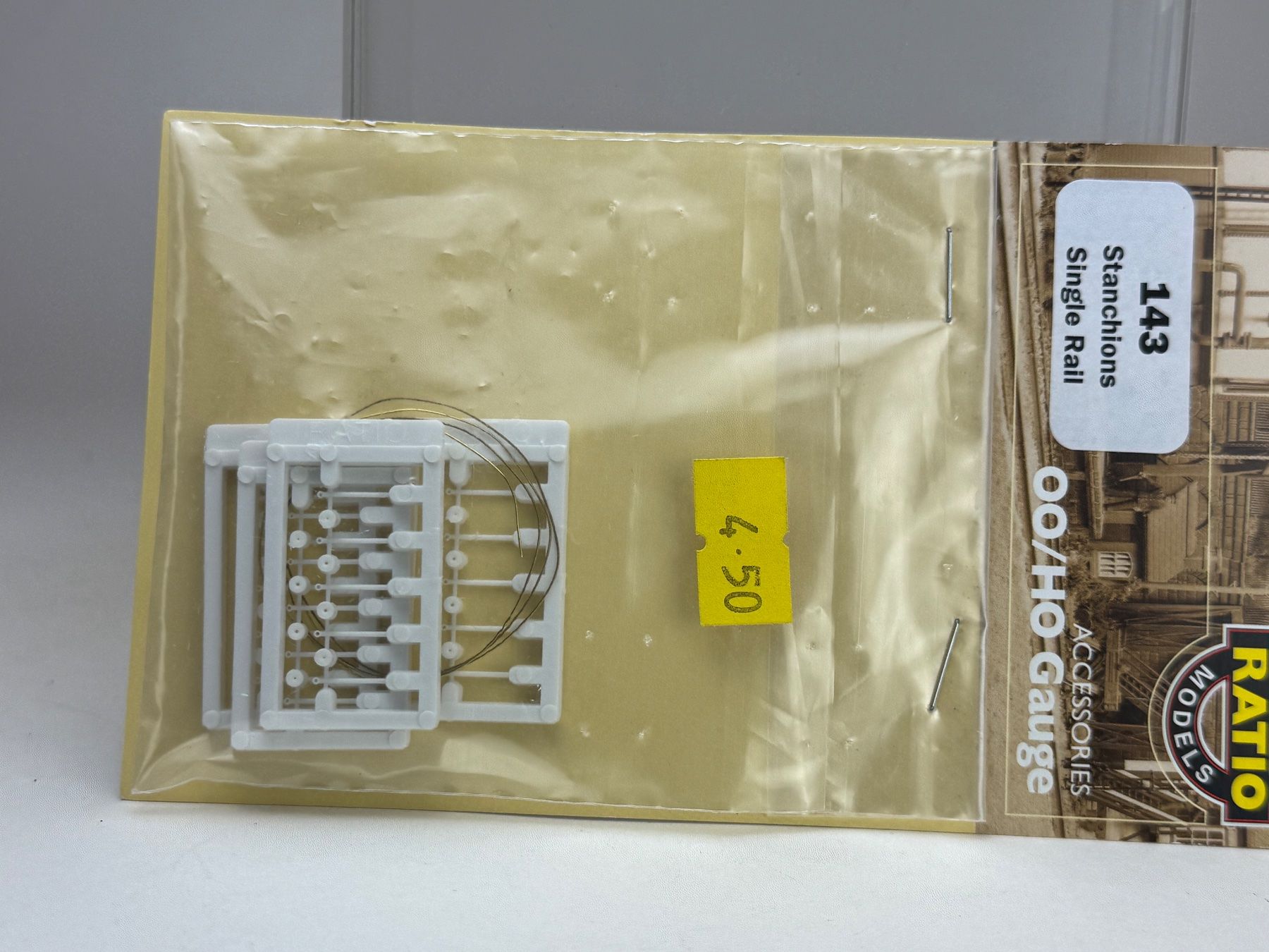 Modellini di ferrovie: GB1- Plastic Ratio Models Geländer mit Messingdraht – Usato da Elm venduto da Wikmtz