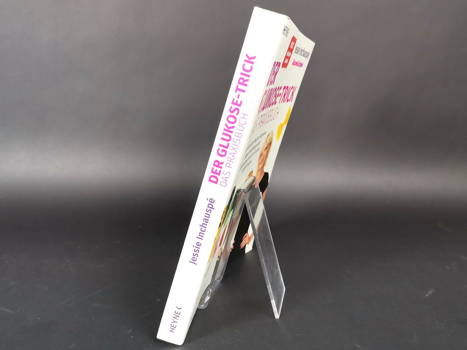 Libri: BUCH der Glukose-Trick – Usato da Schaffhausen venduto da Restwert_SH 4